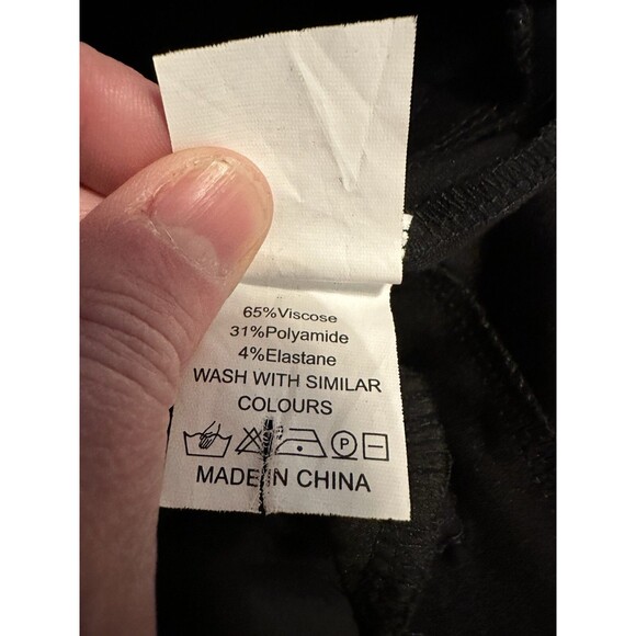 Love Republic Black Jumpsuit Women’s size XS/S straight leg 32” inseam Zippers - Picture 6 of 9